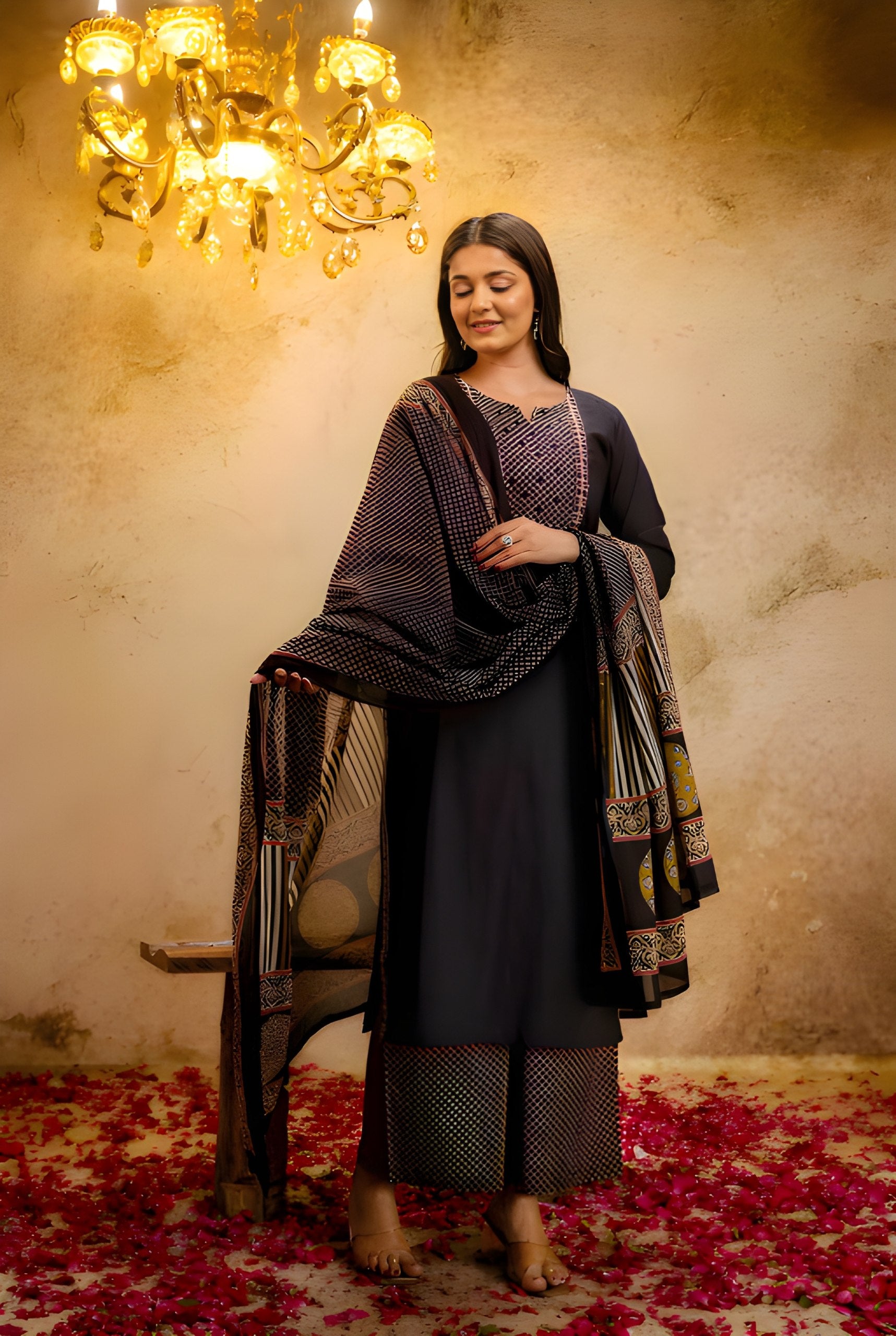 Woman Cambric Cotton Kurti And Pant With